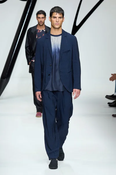 Look 54